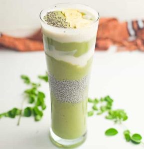 Tropical Green Smoothie